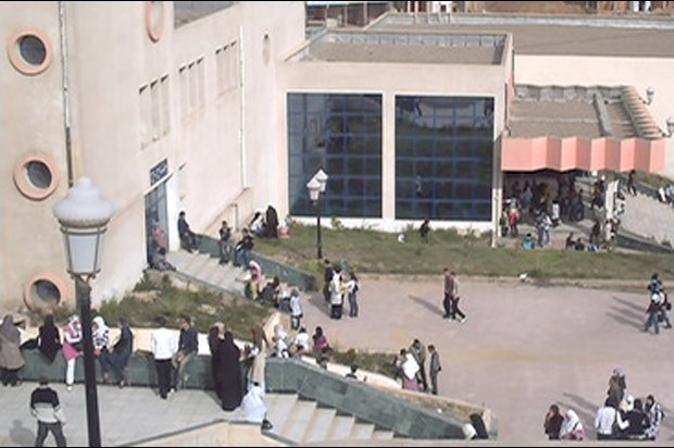 La direction des œuvres universitaires paralysée par une grève