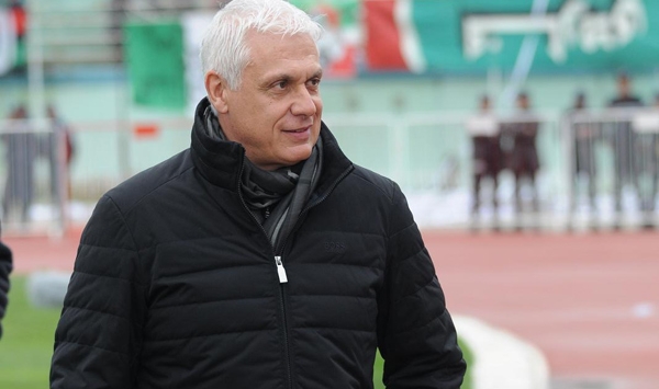 إدارة شباب قسنطينة تؤكد أن فيلود باق وتُقنعه بالعودة