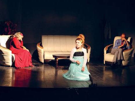 Les voiles de l'amour affrontent les vents contraires