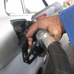 Paradoxes de l’Algérie : riche en hydrocarbures mais importatrice de l’essence super sans plomb