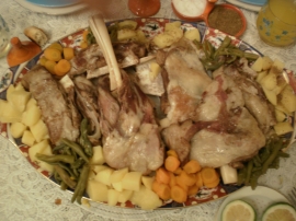 Epaule d'agneau à la vapeur et aux légumes