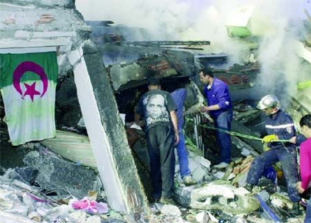 Aïn Defla - Un bâtiment menace de s'effondrer à El-Attaf