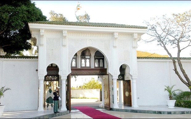 La Présidence livre sa version