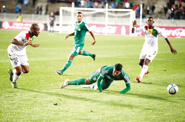 Les Verts sifflés au 5-Juillet !