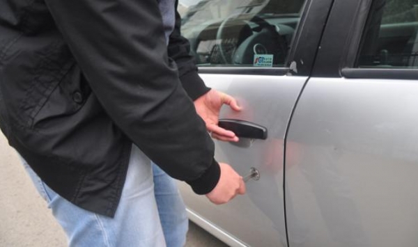 أمن الجلفة يلاحق سيارات 