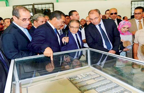 وزير التّجارة بختي بلعايب يؤكد من وهران أن أزمة السكر سببها إحتكار السوق من طرف متعاملين اقتصاديين