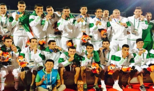 المنتخب العسكري حل اليوم بالجزائر محملا بكأس العالم