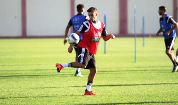 بن رحمة مهاجم المنتخب الوطني