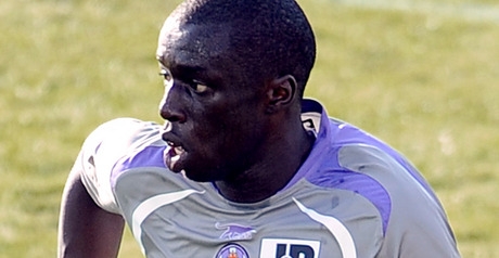 شيخ مبينغي مدافع السنغال