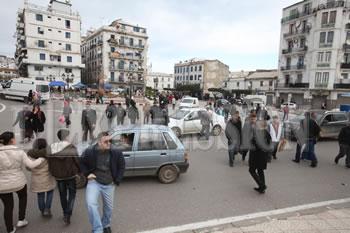 L'alliance sacrée face à la crise