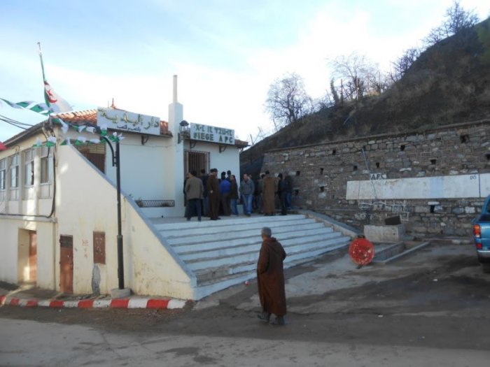 Que se passe-t-il à l'APC de Guenzet '