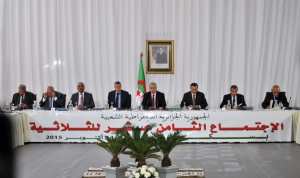 ننشر لكم | أهم ما جاء في البيان الختامي للثلاثية المجتمعة برئاسة سلال ببسكرة.