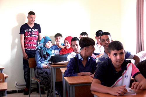 الاكتظاظ يرهق المؤسسات التعليمية بوهران