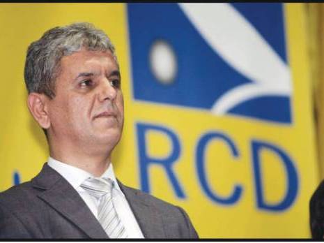 «La police politique continue de régenter la vie publique»