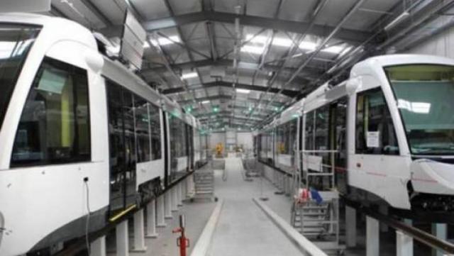 إطلاق أول عربة ترامواي لمصنع 