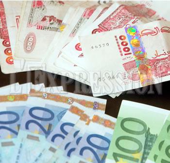 Le gouvernement... encaisse