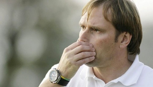 إدارة مولودية وهران باشرت ترتيباتها تحسبا لأي طارئ