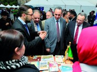 « Aller vers des salons régionaux »