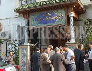 Le FLN s'embourgeoise