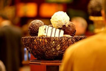 وهران تحتضن فعاليات أول صالون دولي للشكولاطة والقهوة