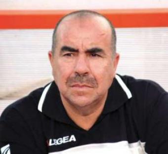 علي مشيش يقدم إستقالته من تدريب شبيبة سكيكدة