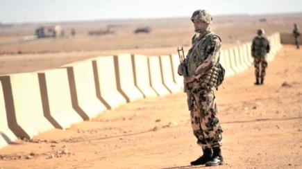 الجيش يدمر 5 مخابئ تحوي مدافع، قنابل وأدوات التلحيم بالبرج وقسنطينة