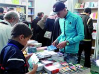 Les étudiants séduits par la traduction des 'uvres d'Ahlem Mostaghanemi