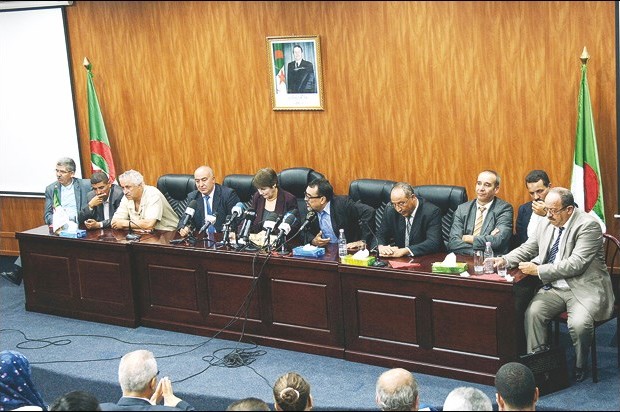 Le Cnapest rejette l'offre de Benghebrit