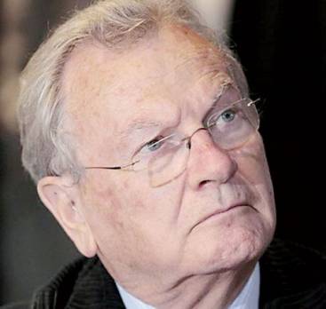 «La France se trouve dans une position comparable à celle de l'Algérie des années 1990»