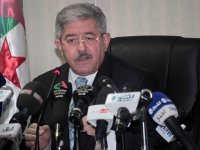 L'Algérie rejette tout changement de frontières par la force et respecte le droit à l'autodétermination