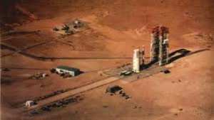 فرنسا تحتفل بقمر بشار