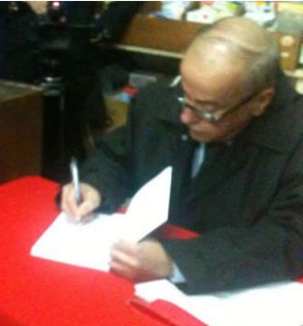 Karim Younès triomphe à Béjaïa