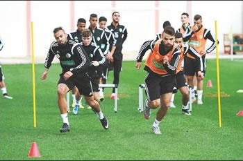 Les Verts visent la tête des Pharaons