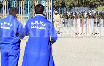 Les travailleurs de la Snvi investissent la rue