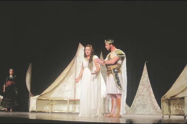 Grand succès pour la pièce