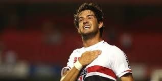 Pato enflamme déjà le mercato !