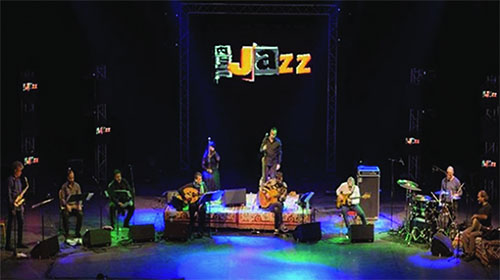 Entre jazz, musique des Balkans et sonorités arabes