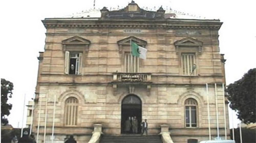 Deux employés de l'APC placés sous mandat de dépôt pour faux permis de construire