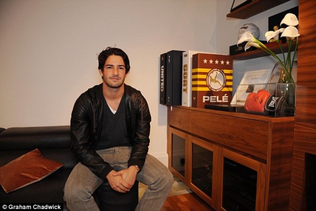 Pato drague la Premier League