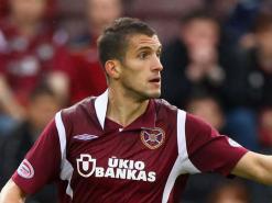 بوزيد أساسي ويتعادل مع سلطاني