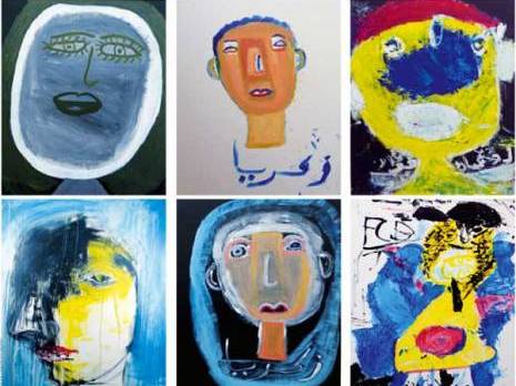 La tête dans les toiles