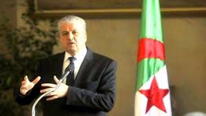 سلال يدافع من سطيف عن مضمون قانون المالية 2016 ويؤكد أن الدولة متحكمة في الأوضاع