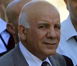 بن عيسى يؤكد إن المفاوضات مع عمال القطاع المضربين متواصل              إيداع نحو 30 ألف ملف لإنشاء مستثمرات فلاحية