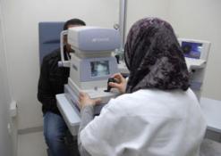 أغلب المرضى من عمال ورشات البناء والأشغال العمومية               مستشفى طب العيون بوهران يستقبل 120 حالة استعجالية يوميا