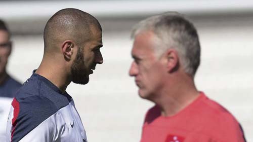 Deschamps enfonce Benzema