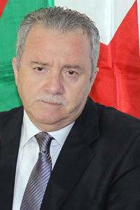 « Bâtir un état fort et moderne »