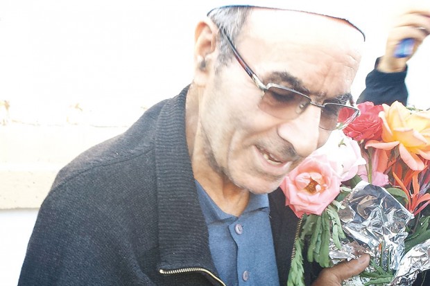 Hacène Lalmas honoré à Azeffoun