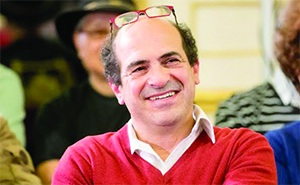 Mehdi Lallaoui, auteur de Temps d'exil