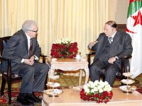 Le président Bouteflika reçoit Lakhdar Brahimi