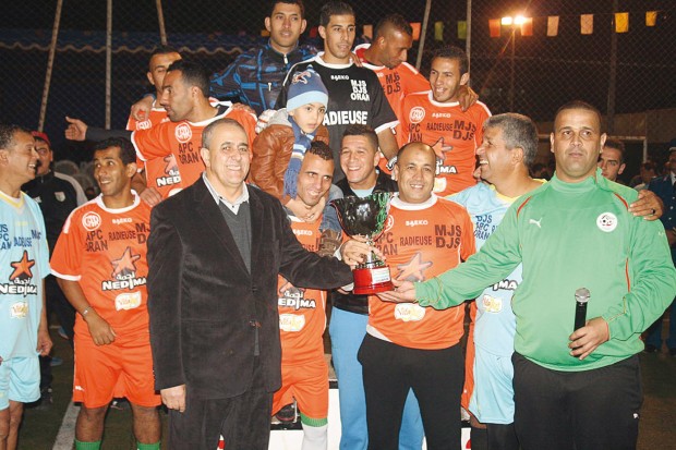 Une finale pleine de solidarité et d'hommages